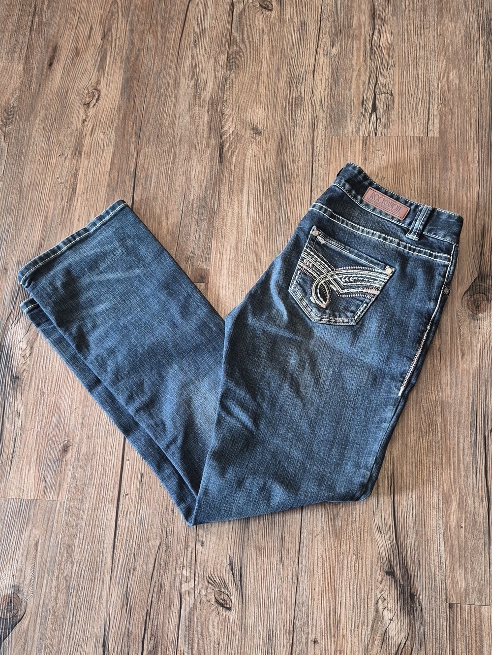 Rock & Roll Cowgirl Dark Blue Straight Leg Jeans with Embroidered Back Pocket